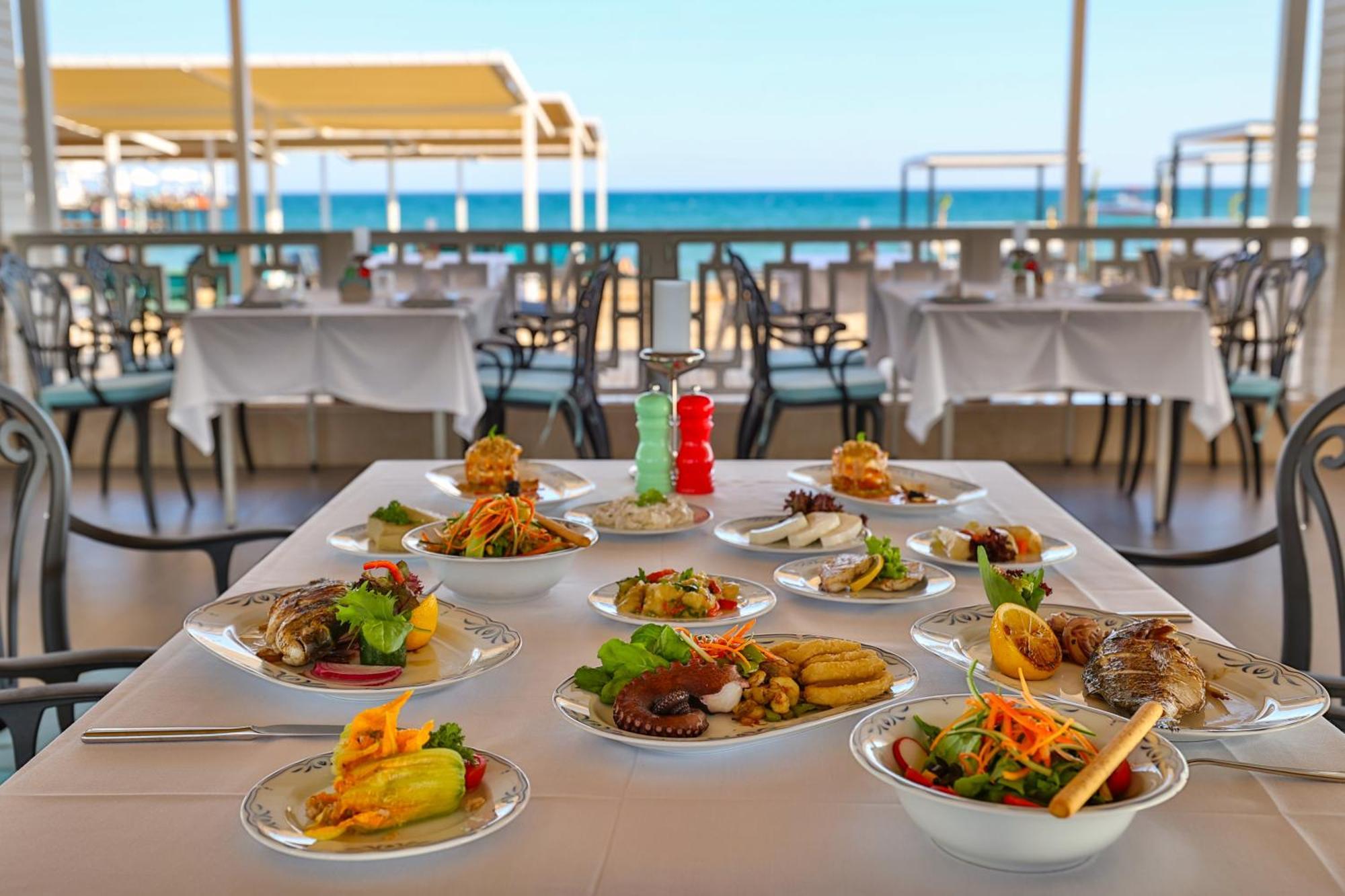 Crystal Boutique Beach & Resort - Adult Only 베렉 외부 사진