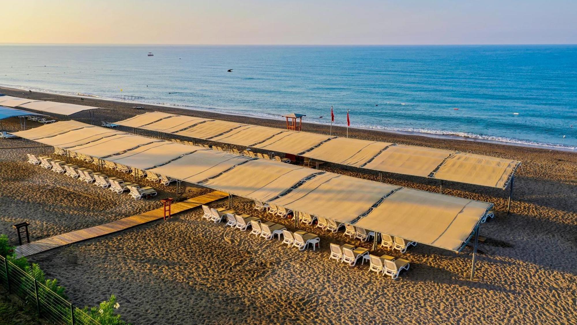 Crystal Boutique Beach & Resort - Adult Only 베렉 외부 사진