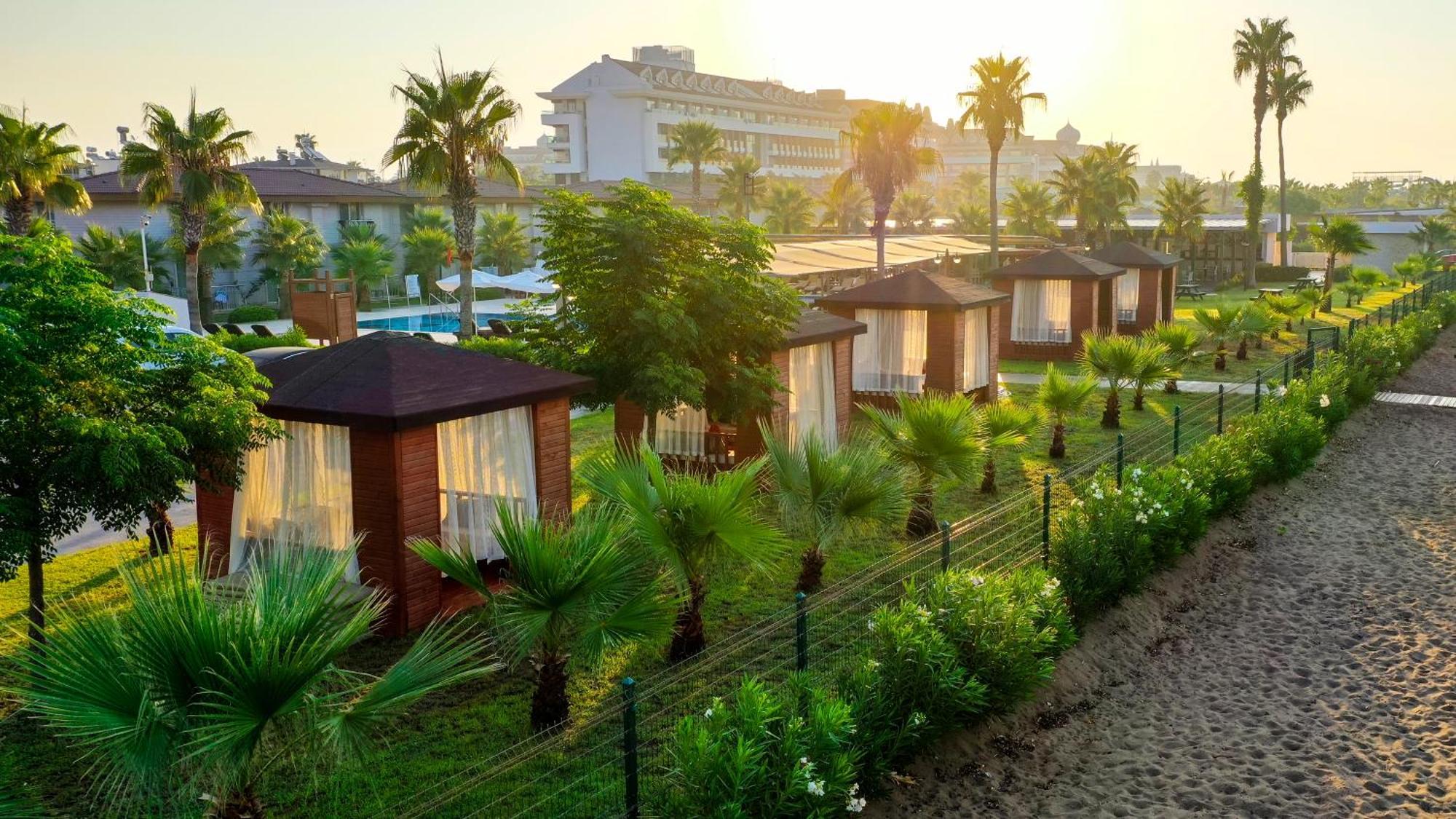 Crystal Boutique Beach & Resort - Adult Only 베렉 외부 사진